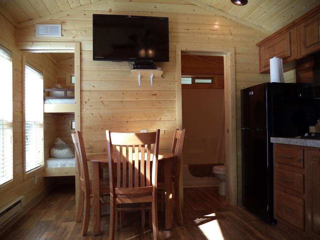 Palm Springs Camping Resort Cabin 3 Palm Desert Buitenkant foto